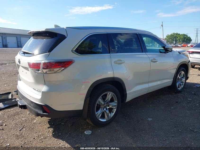 2016 Toyota Highlander VIN 5TDDKRFH5GS338935 IAAI salvage auction — FRONT END, Clear (Indiana), sold $11,000 on 2026-07-08 (photo 4)