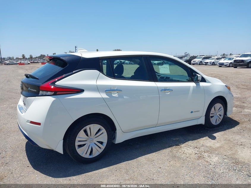 2019 Nissan Leaf VIN 1N4AZ1CP8KC314544 IAAI salvage auction — NORMAL WEAR, SF97 (California), sold $11,800 on 2026-07-28 (photo 6)