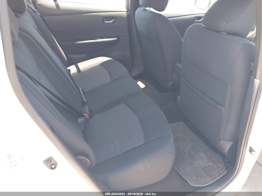 2019 Nissan Leaf VIN 1N4AZ1CP8KC314544 IAAI salvage auction — NORMAL WEAR, SF97 (California), sold $11,800 on 2026-07-28 (photo 8)