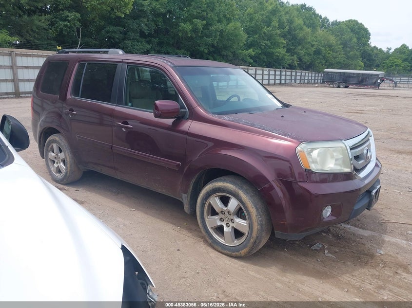 2011 Honda Pilot VIN 5FNYF4H52BB084237 IAAI salvage auction — NORMAL WEAR, Clear (Tennessee), sold $575 on 2026-07-09 (photo 1)