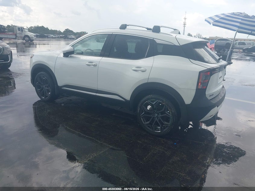 2025 Nissan Kicks VIN 3N8AP6DD8SL443135 IAAI salvage auction — SIDE, Rebuildable (Florida), sold $12,050 on 2026-07-16 (photo 3)