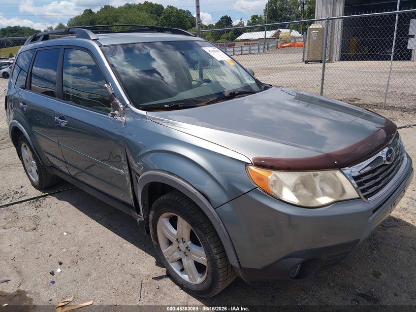 2010 Subaru Forester VIN JF2SH6DC8AH757774 IAAI salvage auction — REAR END, Salvage (West Virginia), sold $25 on 2026-07-30 (photo 1)