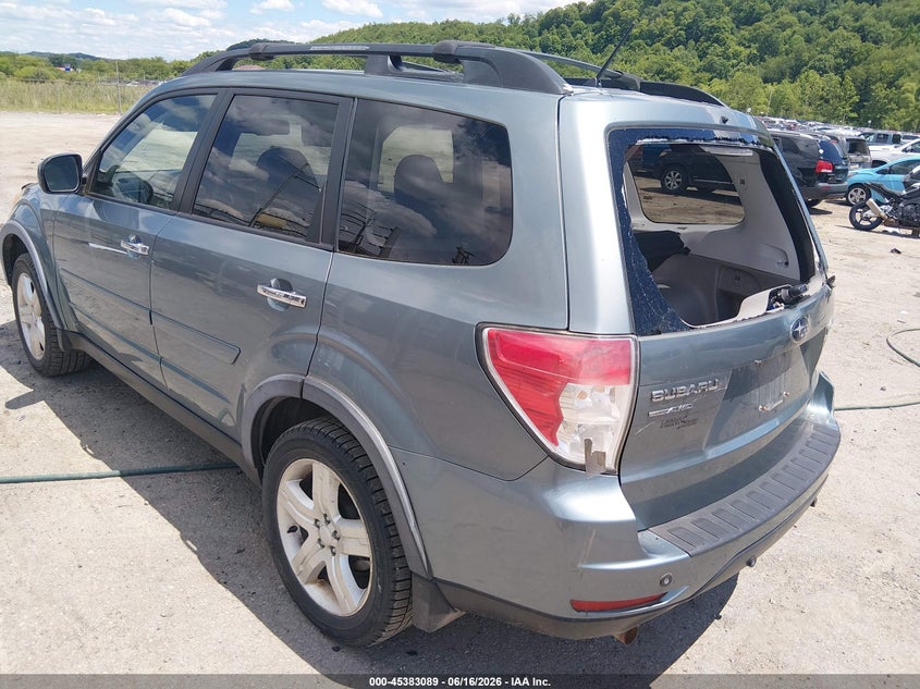 2010 Subaru Forester VIN JF2SH6DC8AH757774 IAAI salvage auction — REAR END, Salvage (West Virginia), sold $25 on 2026-07-30 (photo 3)