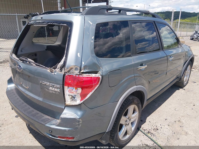 2010 Subaru Forester VIN JF2SH6DC8AH757774 IAAI salvage auction — REAR END, Salvage (West Virginia), sold $25 on 2026-07-30 (photo 4)