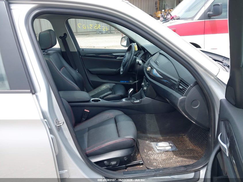 2013 BMW X1 VIN WBAVL1C5XDVR86945 IAAI salvage auction — NORMAL WEAR, Original (Ohio), sold $200 on 2026-07-29 (photo 5)