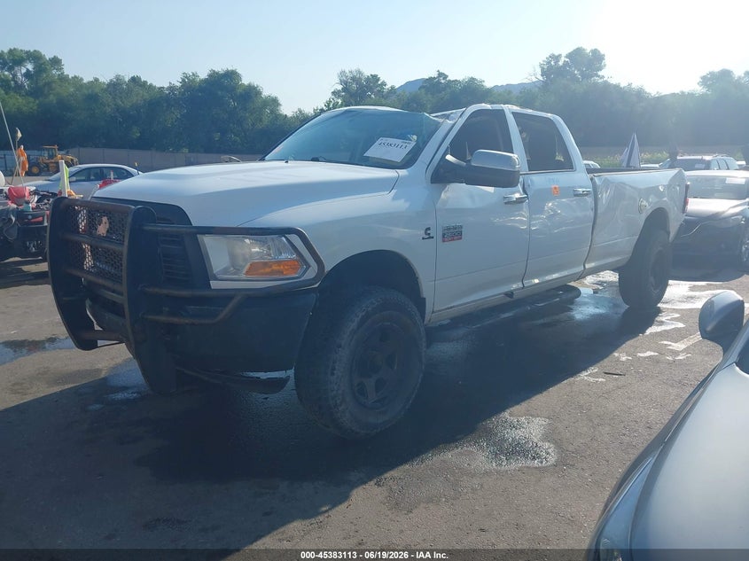 2012 Ram 2500 VIN 3C6UD5HL4CG131134 IAAI salvage auction — ROLLOVER, Salvage Title, sold $2,150 on 2026-07-18 (photo 2)
