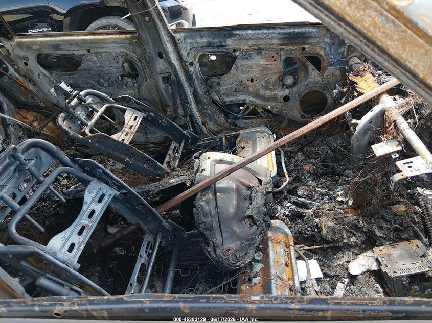 2013 Kia Soul VIN KNDJT2A52D7627913 IAAI salvage auction — TOTAL BURN, Non-Repairable (Texas), sold $200 on 2026-07-14 (photo 5)
