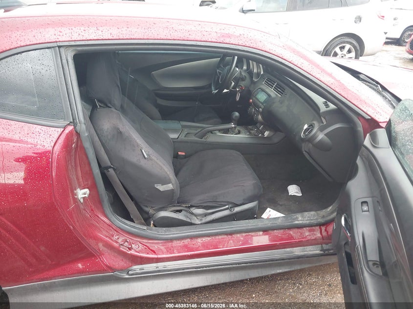 2010 Chevrolet Camaro VIN 2G1FG1EV3A9154962 IAAI salvage auction — NORMAL WEAR, Clear-Dealer Only (Arizona), sold $1,450 on 2026-07-09 (photo 5)