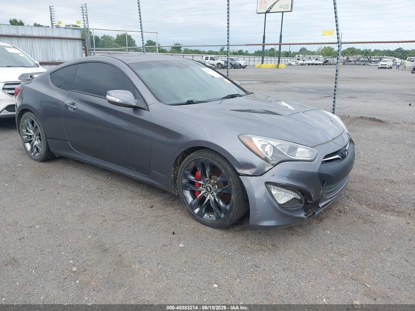 2016 Hyundai Genesis VIN KMHHU6KJ6GU132825 IAAI salvage auction — NORMAL WEAR, Clear (Arkansas), sold $925 on 2026-07-22 (photo 1)