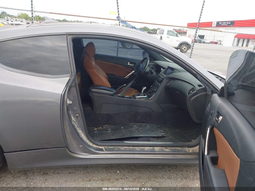 2016 Hyundai Genesis VIN KMHHU6KJ6GU132825 IAAI salvage auction — NORMAL WEAR, Clear (Arkansas), sold $925 on 2026-07-22 (photo 5)