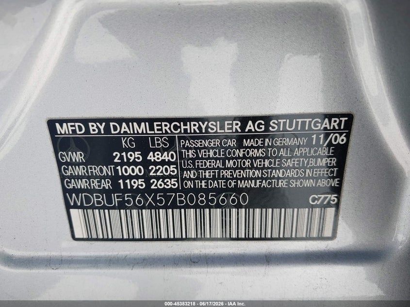 2007 Mercedes-benz E-class VIN WDBUF56X57B085660 IAAI salvage auction — RIGHT FRONT, Salvage (California), sold $1,550 on 2026-07-11 (photo 9)