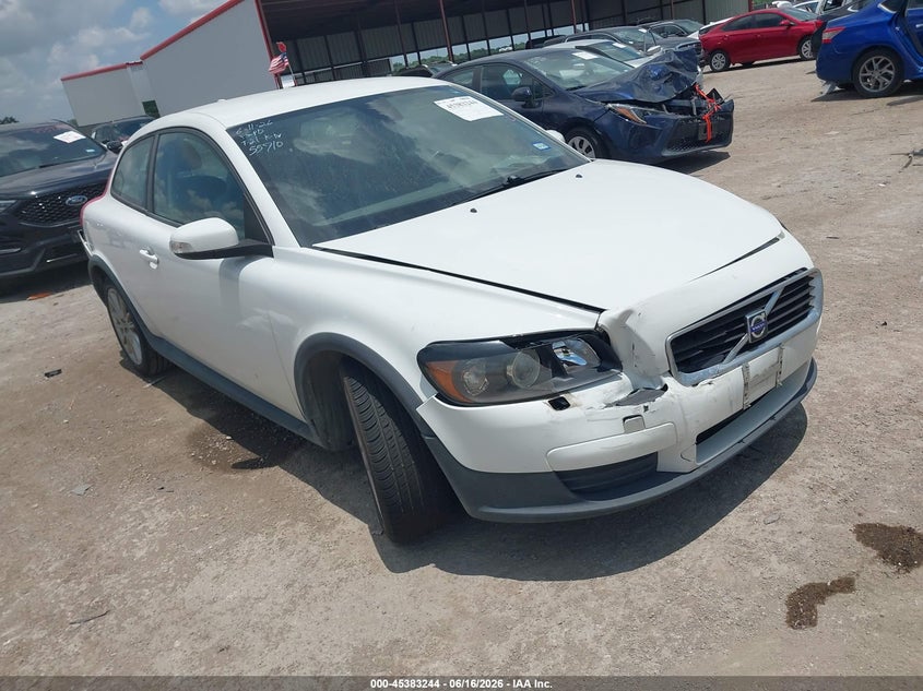 2010 Volvo C30 VIN YV1672MK3A2183262 IAAI salvage auction — FRONT & REAR, Salvage (Texas), sold $850 on 2026-07-14 (photo 1)