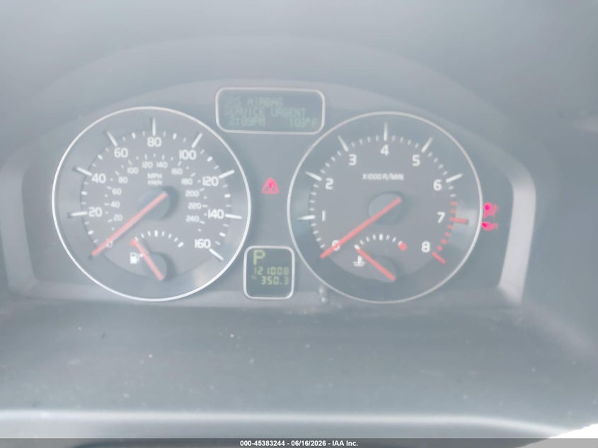 2010 Volvo C30 VIN YV1672MK3A2183262 IAAI salvage auction — FRONT & REAR, Salvage (Texas), sold $850 on 2026-07-14 (photo 7)