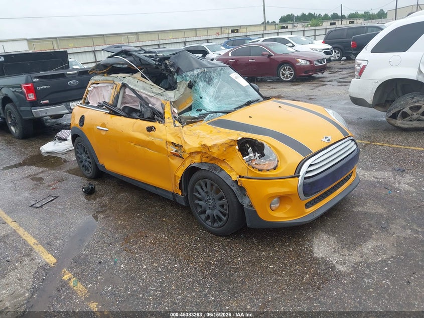2014 Mini Hard top VIN WMWXM5C57ET935364 IAAI salvage auction — ROLLOVER, Salvage (Texas), sold $375 on 2026-08-19 (photo 1)
