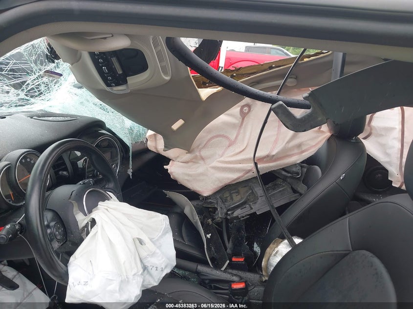 2014 Mini Hard top VIN WMWXM5C57ET935364 IAAI salvage auction — ROLLOVER, Salvage (Texas), sold $375 on 2026-08-19 (photo 5)