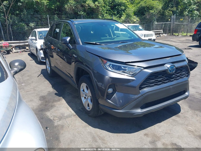 2021 Toyota Rav 4 VIN JTMRWRFV6MD134961 IAAI salvage auction — REAR END, Salvage Title, sold $6,800 on 2026-07-23 (photo 1)