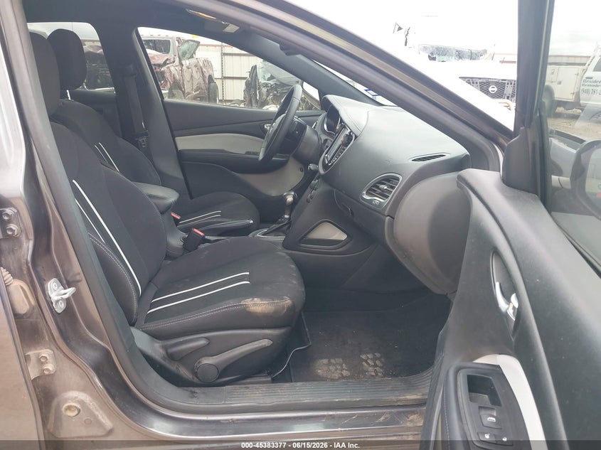 2014 Dodge Dart VIN 1C3CDFBB5ED824082 IAAI salvage auction — WATER/FLOOD, Salvage Title, sold $300 on 2026-07-30 (photo 5)