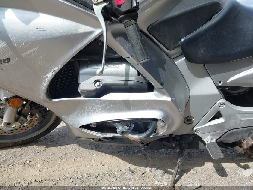 2007 Honda St1300 VIN JH2SC51057M500385 IAAI salvage auction — FRONT END, Rebuildable (Florida), sold $100 on 2026-07-07 (photo 9)