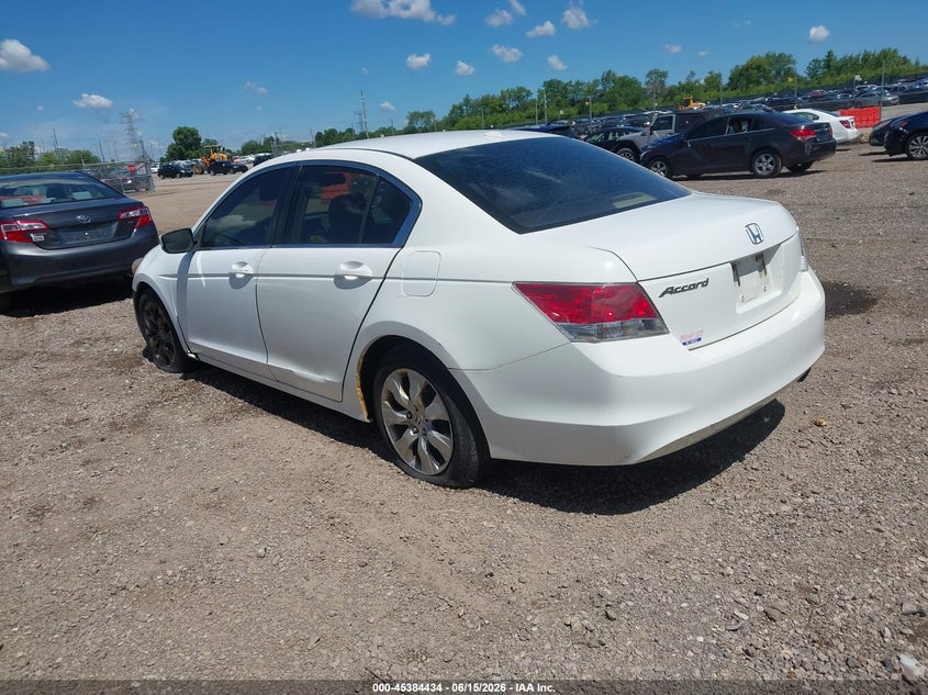 2008 Honda Accord VIN 1HGCP26868A111516 IAAI salvage auction — NORMAL WEAR, Clear (Illinois), sold $450 on 2026-07-19 (photo 3)