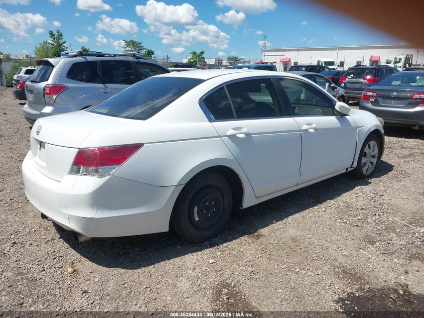 2008 Honda Accord VIN 1HGCP26868A111516 IAAI salvage auction — NORMAL WEAR, Clear (Illinois), sold $450 on 2026-07-19 (photo 4)