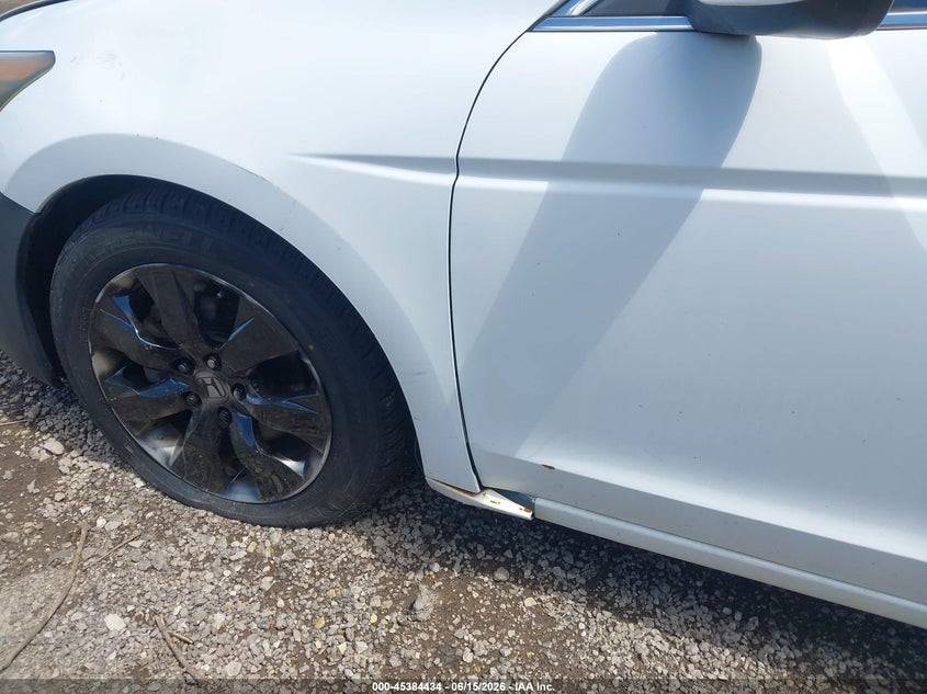 2008 Honda Accord VIN 1HGCP26868A111516 IAAI salvage auction — NORMAL WEAR, Clear (Illinois), sold $450 on 2026-07-19 (photo 6)