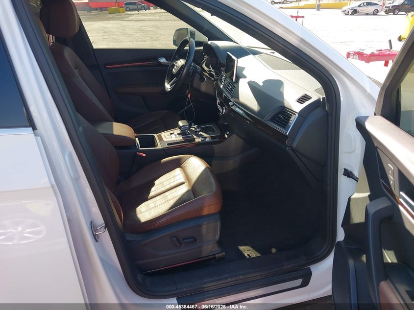 2019 Audi Q5 VIN WA1BNAFY8K2040972 IAAI salvage auction — REAR END, Salvage (California), sold $10,100 on 2026-07-09 (photo 5)