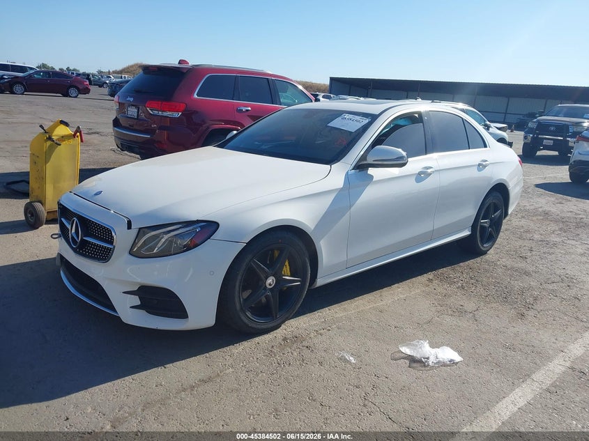 2017 Mercedes-benz E-klasse VIN WDDZF4JB8HA092810 IAAI salvage auction — REAR END, Salvage (California), sold $2,350 on 2026-07-29 (photo 2)