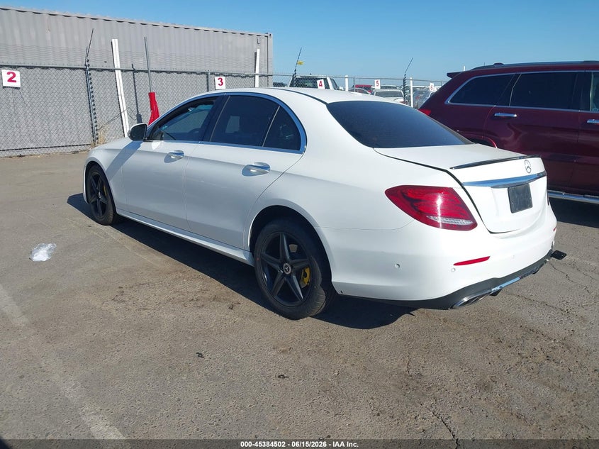 2017 Mercedes-benz E-klasse VIN WDDZF4JB8HA092810 IAAI salvage auction — REAR END, Salvage (California), sold $2,350 on 2026-07-29 (photo 3)