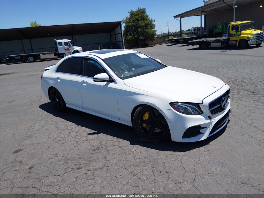 2017 Mercedes-benz E-klasse VIN WDDZF4JB8HA092810 IAAI salvage auction — REAR END, Salvage (California), sold $2,350 on 2026-07-29 (photo 1)