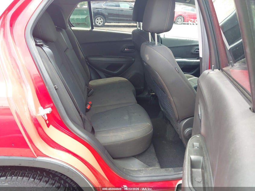 2020 Chevrolet Trax VIN KL7CJKSB0LB342414 IAAI salvage auction — SIDE, Salvage (Virginia), sold $1,375 on 2026-07-07 (photo 8)