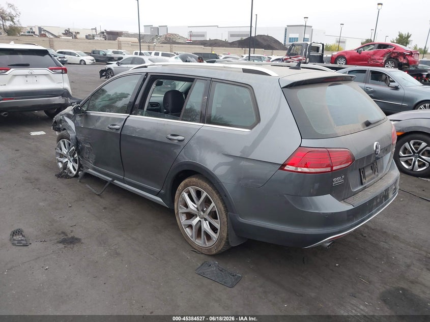 2019 Volkswagen Golf VIN 3VWH17AU8KM520096 IAAI salvage auction — LEFT & RIGHT, Salvage Title, sold $1,575 on 2026-08-14 (photo 3)