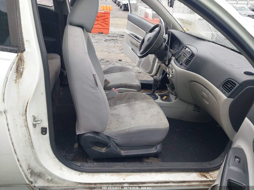 2010 Hyundai Accent VIN KMHCM3AC9AU156992 IAAI salvage auction — FRONT & REAR, Salvage (Idaho), sold $200 on 2026-07-15 (photo 5)