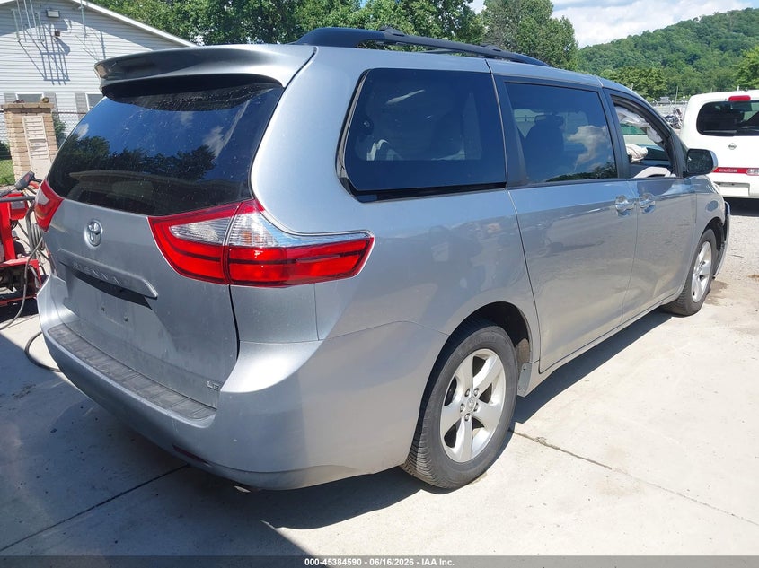 2017 Toyota Sienna VIN 5TDKZ3DC0HS810404 IAAI salvage auction — FRONT END, Salvage (Ohio), sold $25 on 2026-07-27 (photo 4)