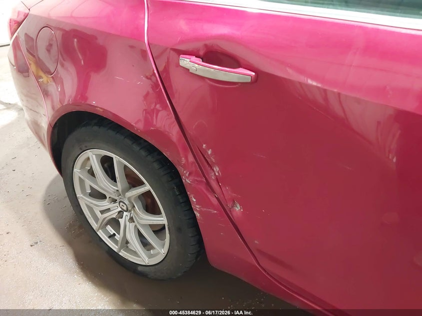 2013 Buick Regal VIN 2G4GT5GV1D9249600 IAAI salvage auction — REAR END, Salvage (Iowa), sold $1,750 on 2026-07-19 (photo 6)