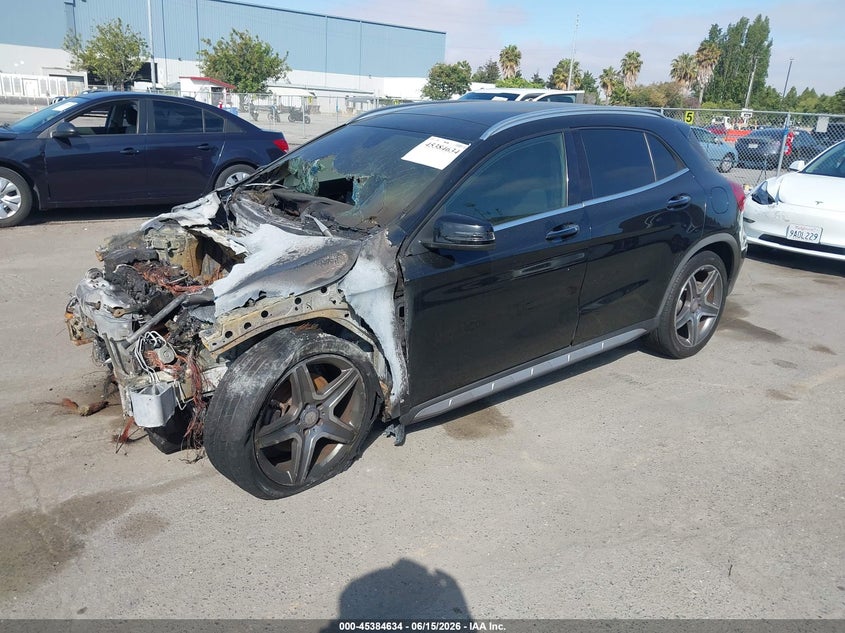 2015 Mercedes-benz Gla-klasse VIN WDCTG4EB3FJ155472 IAAI salvage auction — ENGINE BURN, Salvage (California), sold $150 on 2026-07-13 (photo 2)