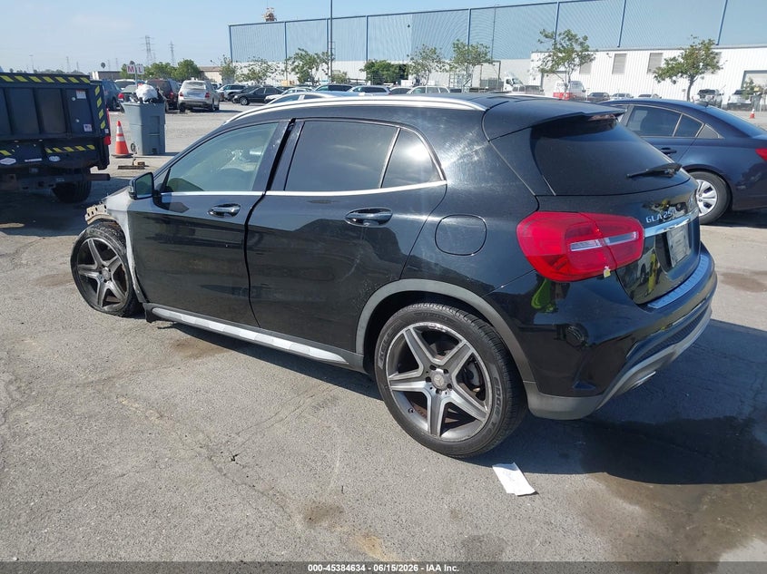 2015 Mercedes-benz Gla-klasse VIN WDCTG4EB3FJ155472 IAAI salvage auction — ENGINE BURN, Salvage (California), sold $150 on 2026-07-13 (photo 3)