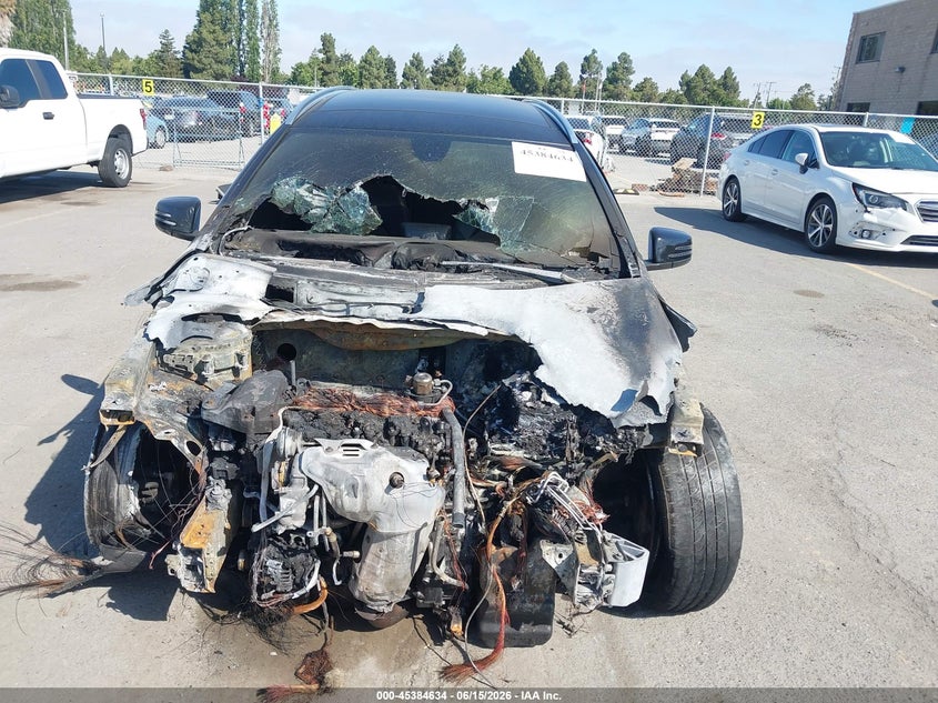2015 Mercedes-benz Gla-klasse VIN WDCTG4EB3FJ155472 IAAI salvage auction — ENGINE BURN, Salvage (California), sold $150 on 2026-07-13 (photo 6)