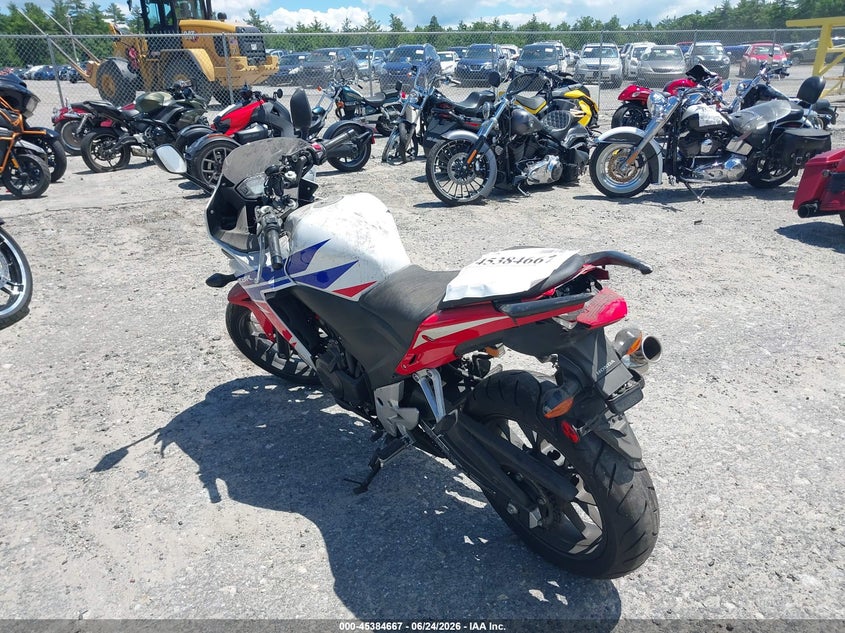 2014 Honda Cbr VIN MLHPC446XE5101775 IAAI salvage auction — FRONT & REAR, Salvage (Idaho), sold $500 on 2026-07-14 (photo 3)