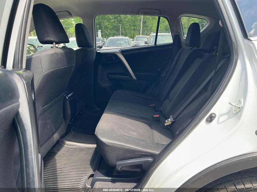 2016 Toyota Rav4 VIN JTMBFREV0GJ100071 IAAI salvage auction — NORMAL WEAR, Clear (New York), sold $6,100 on 2026-07-08 (photo 8)