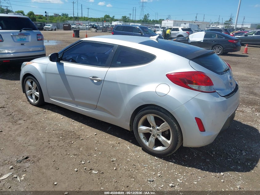 2012 Hyundai Veloster VIN KMHTC6AD8CU049738 IAAI salvage auction — NORMAL WEAR, Original (Ohio), sold $475 on 2026-07-30 (photo 3)