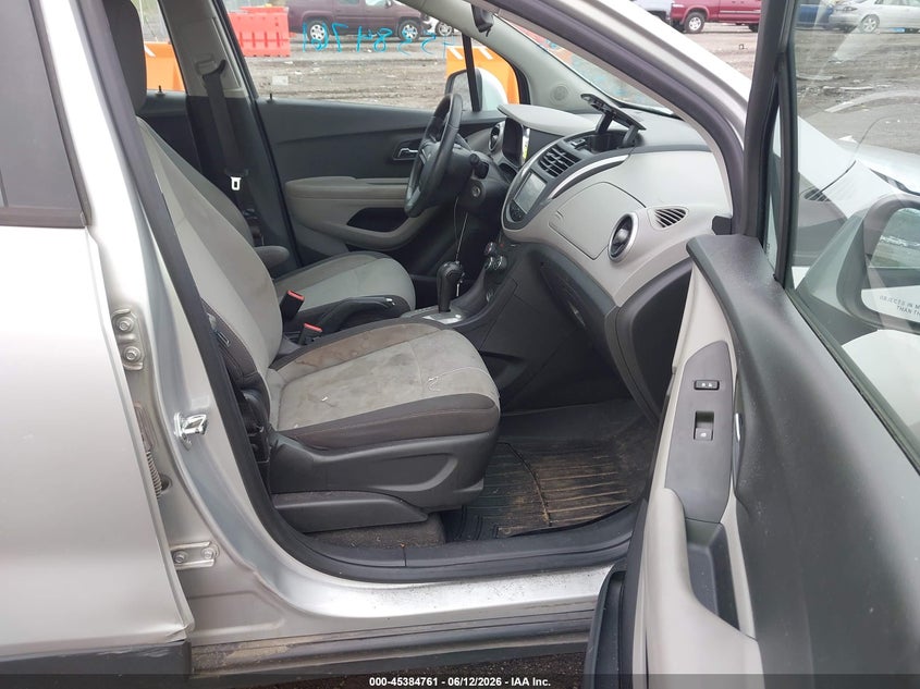 2016 Chevrolet Trax VIN KL7CJKSB9GB573527 IAAI salvage auction — NORMAL WEAR, Clear (Tennessee), sold $500 on 2026-07-16 (photo 5)