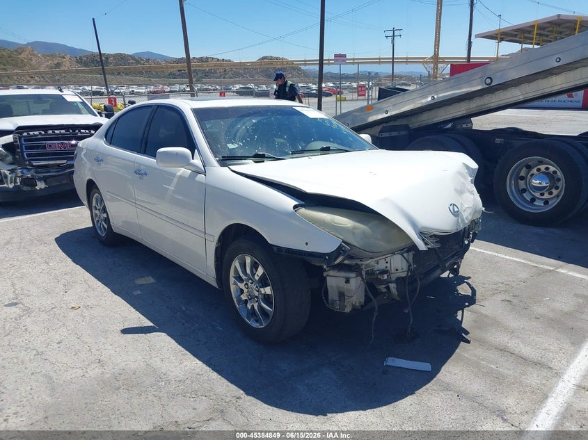 2004 Lexus Es 330 VIN JTHBA30G345001672 IAAI salvage auction — FRONT END, Salvage (California), sold $225 on 2026-07-15 (photo 1)