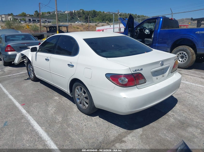 2004 Lexus Es 330 VIN JTHBA30G345001672 IAAI salvage auction — FRONT END, Salvage (California), sold $225 on 2026-07-15 (photo 3)