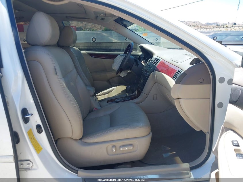 2004 Lexus Es 330 VIN JTHBA30G345001672 IAAI salvage auction — FRONT END, Salvage (California), sold $225 on 2026-07-15 (photo 5)