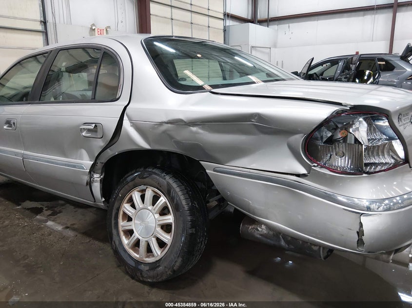 2002 Lincoln Continental VIN 1LNHM97V82Y684888 IAAI salvage auction — REAR END, Salvage (Idaho), sold $375 on 2026-07-24 (photo 6)