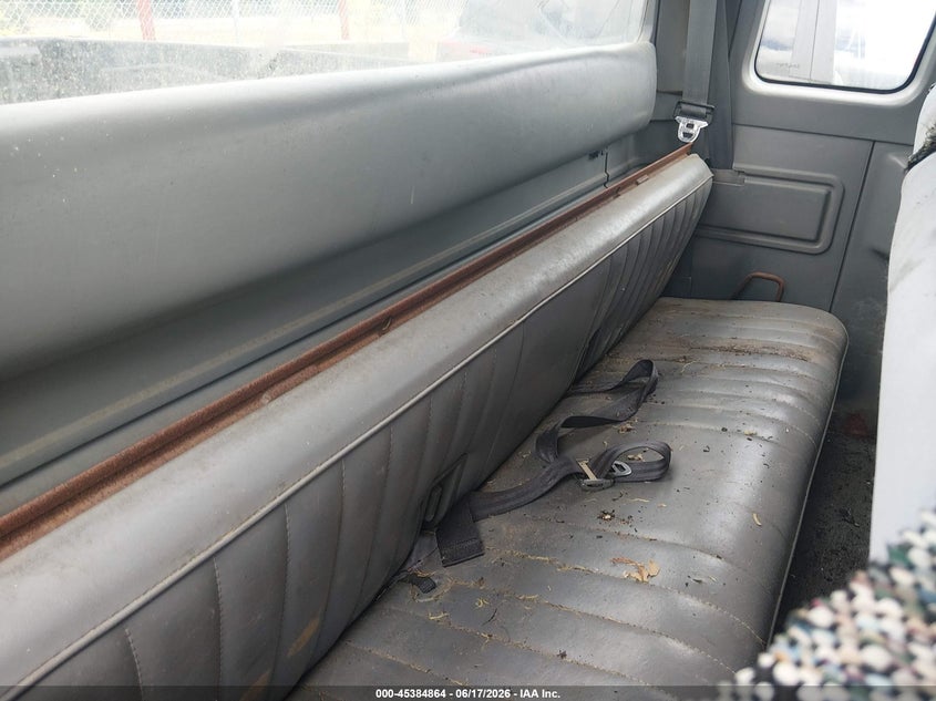 1994 Ford F-150 lightning VIN 1FTEX14Y1RKA13851 IAAI salvage auction — NORMAL WEAR, Clear (Washington), sold $375 on 2026-07-08 (photo 8)