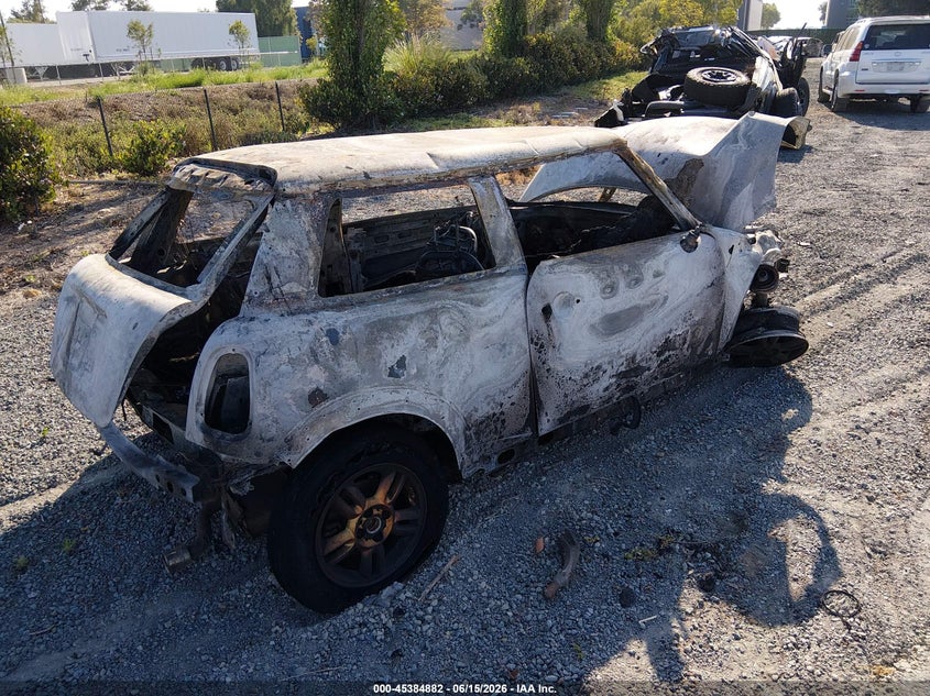 2012 Mini Cooper VIN WMWSU3C50CT257570 IAAI salvage auction — BURN, Salvage Title, sold $175 on 2026-07-29 (photo 4)