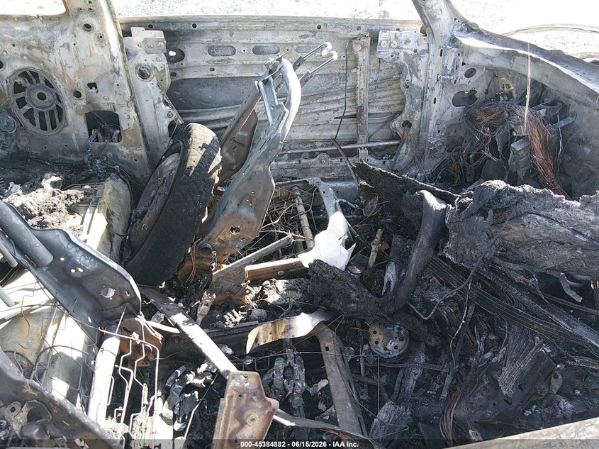 2012 Mini Cooper VIN WMWSU3C50CT257570 IAAI salvage auction — BURN, Salvage Title, sold $175 on 2026-07-29 (photo 5)