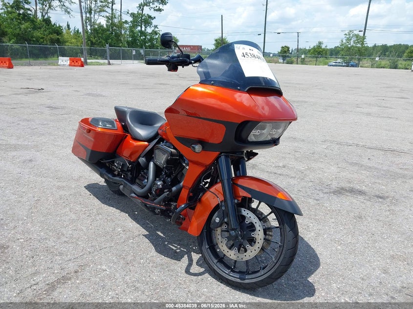 2019 Harley-davidson Road glide VIN 1HD1KTP18KB635603 IAAI salvage auction — FRONT & REAR, Salvage Title, sold $7,400 on 2026-07-29 (photo 1)