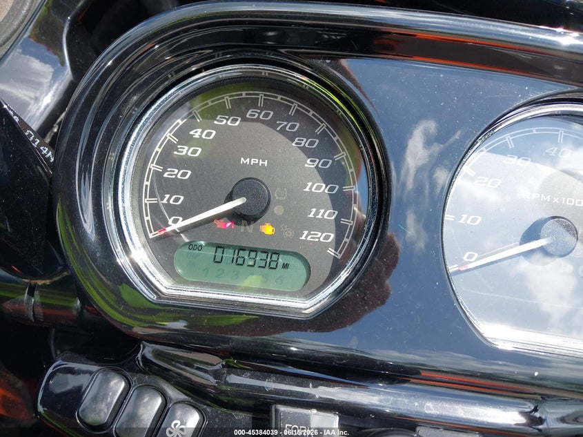 2019 Harley-davidson Road glide VIN 1HD1KTP18KB635603 IAAI salvage auction — FRONT & REAR, Salvage Title, sold $7,400 on 2026-07-29 (photo 7)